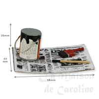 73002-bis boite de peinture sur journal