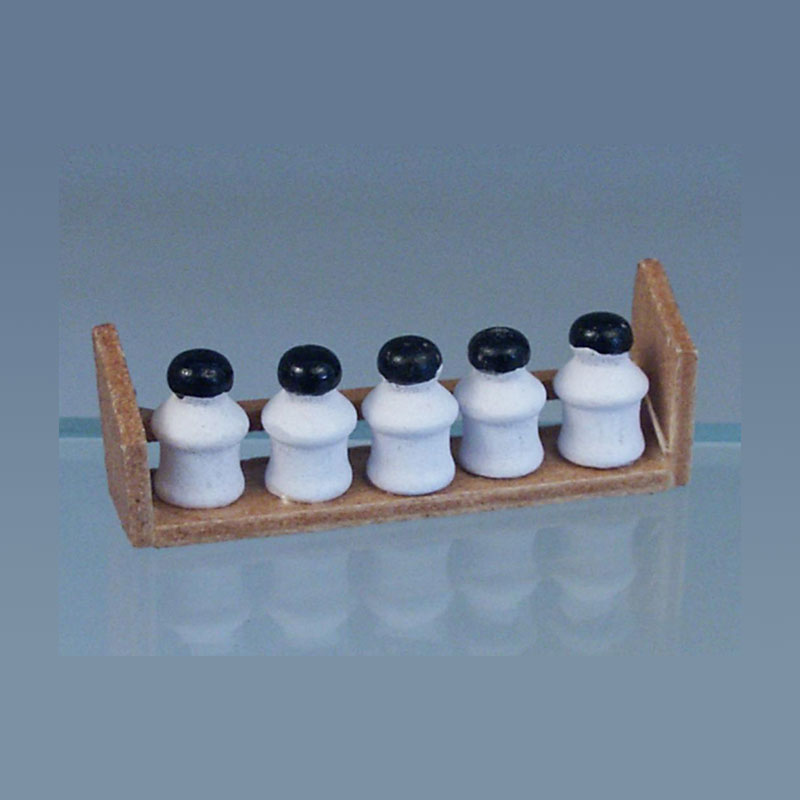Etagère bois avec petits pots blancs, Miniatures