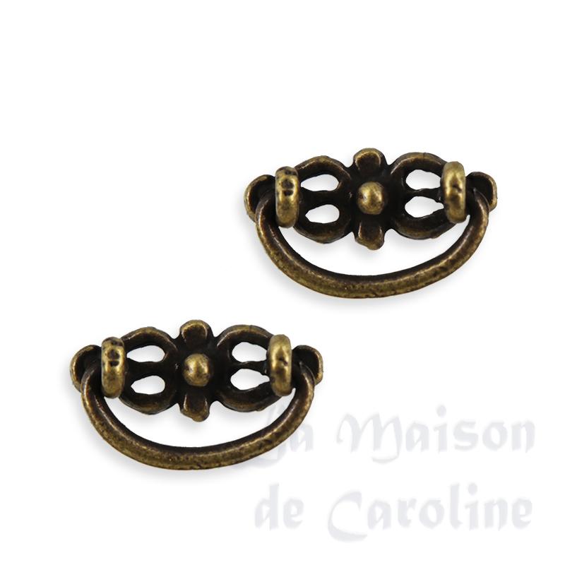 2 poignees de tiroir antiques pour maisons de poupées 1/12