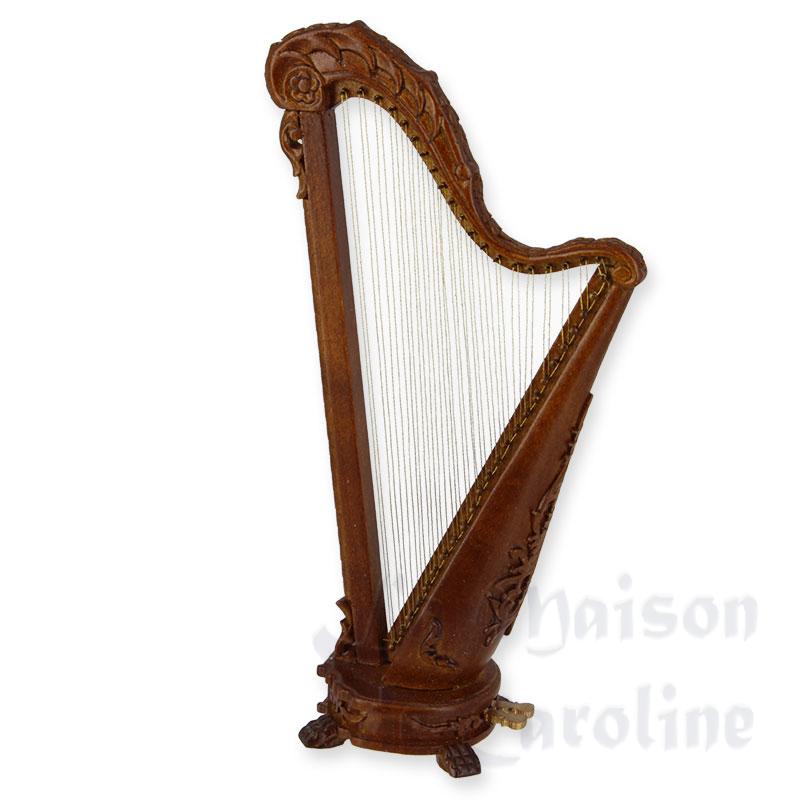 Harpe noyer, Meubles de collection Trianon