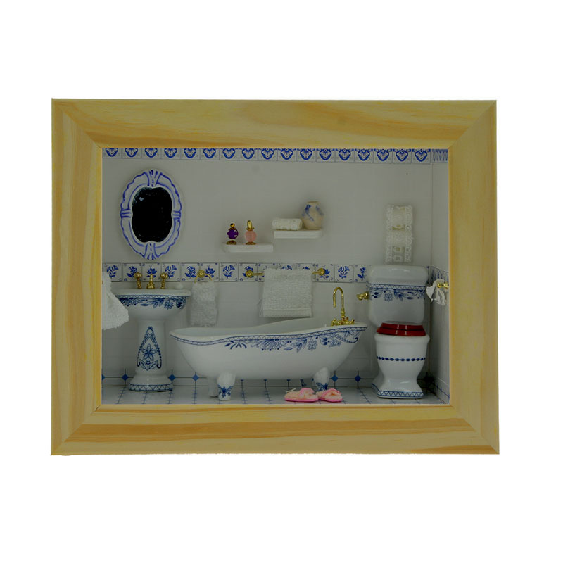 Petite vitrine salle de bain, Maisons de Poupées et vitrines