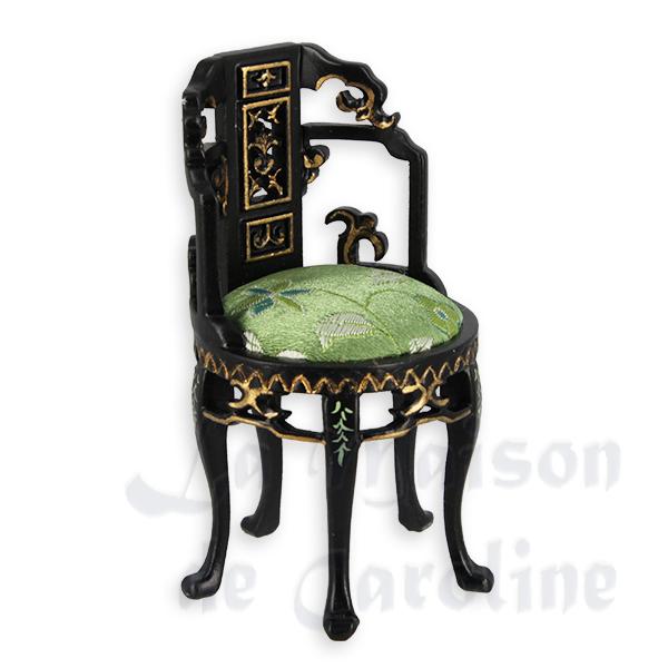 Chaise noire ronde motif chinois meuble de collection Trianon 1/12 Chaise noire ronde motif chinois meuble de collection Trianon 1/12