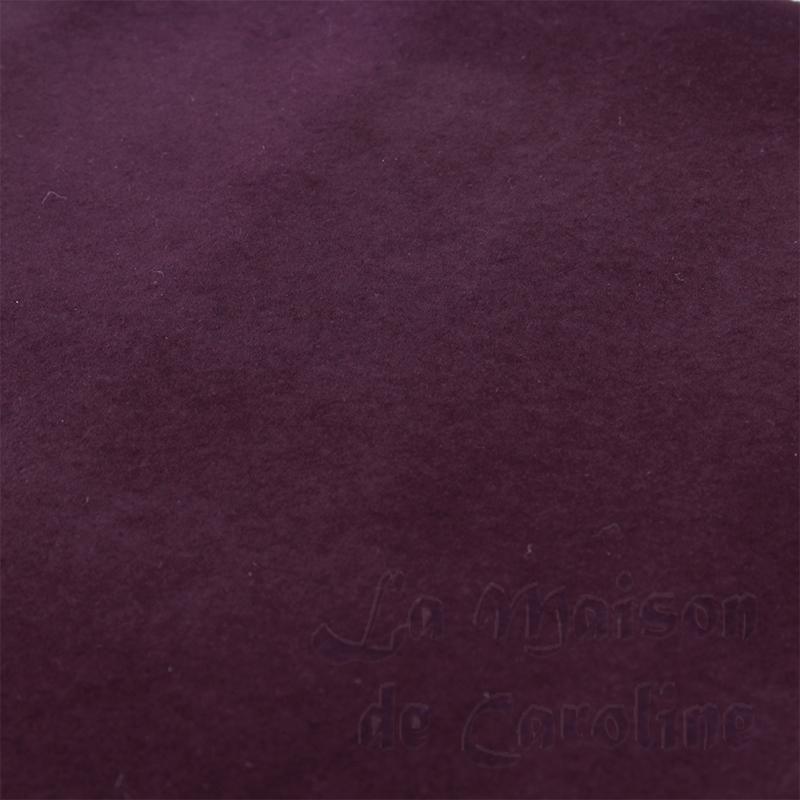 Moquette velours bordeaux pour maisons de poupées 1/12