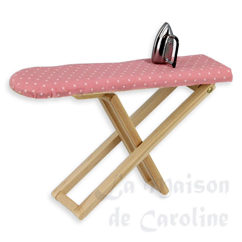 planche à repasser avec housse rose et fer  miniature 1/12