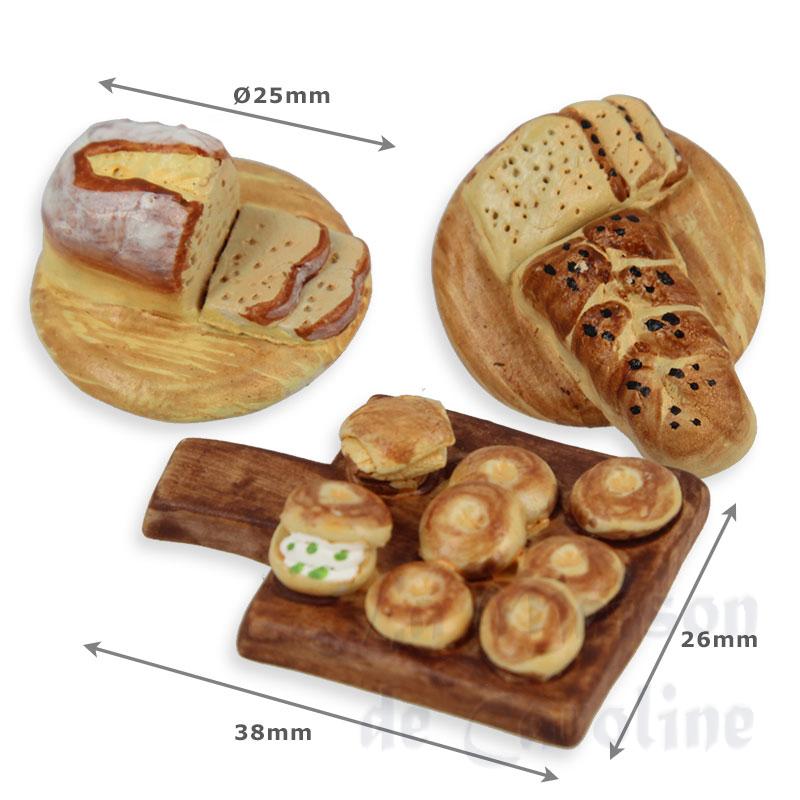 brioches sur planche (divers modèles) miniature 1:12e Bilder 1