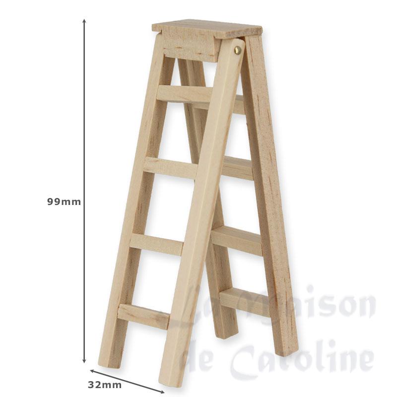 Escabeau 4 marches en bois nature miniature 1/12 Escabeau 4 marches en bois nature miniature 1/12