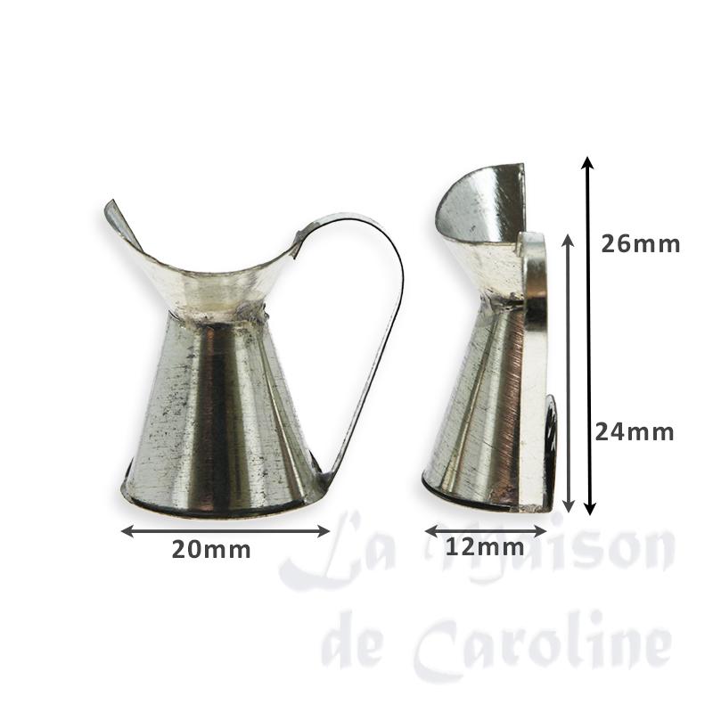 Demi-sujet: cruche fer blanc miniature 1/12 photo 2 Demi-sujet: cruche fer blanc miniature 1/12 photo 2