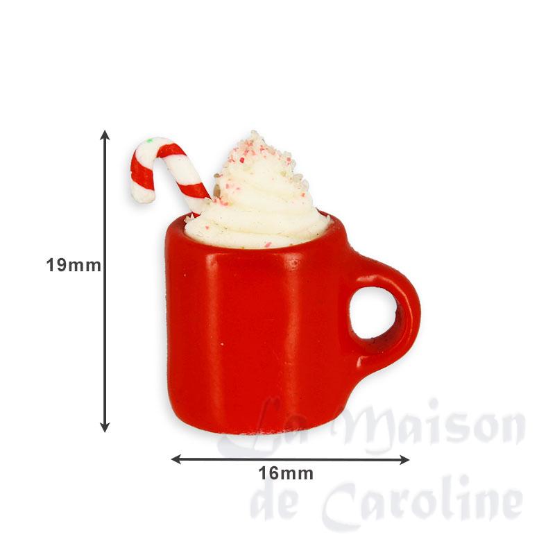 Capuccino dans tasse rouge avec sucre d'orge Bilder 1
