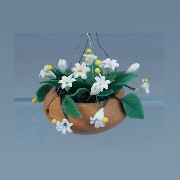 Suspension fleurs blanches