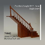 Escalier d'angle merisier,rampe à gauche