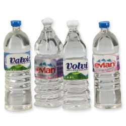4 bouteilles d eau assorties